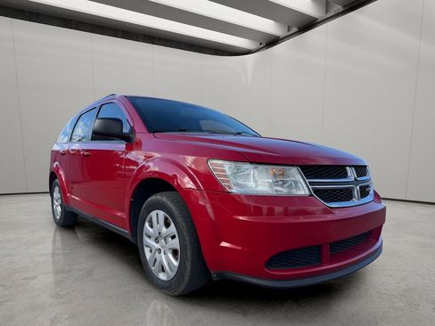 Used 2016 Dodge Journey SE w/ Flexible Seating Group image 7