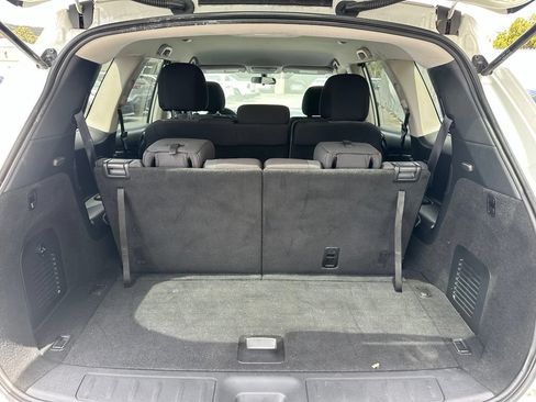 Used 2020 Nissan Pathfinder S FWD image 4