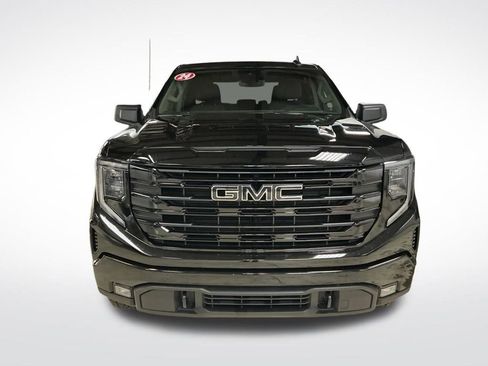 Certified 2024 GMC Sierra 1500 Elevation w/ LPO, Elevation Black Package image 11