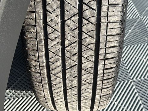 Used 2025 Kia Sorento S w/ Panoramic Sunroof Package image 24