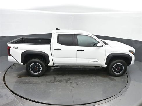 Used 2025 Toyota Tacoma TRD Sport image 43