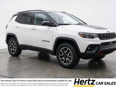 Used 2025 Jeep Compass Trailhawk