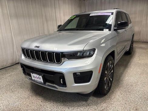 Used 2023 Jeep Grand Cherokee L Overland AWD/4WD image 7
