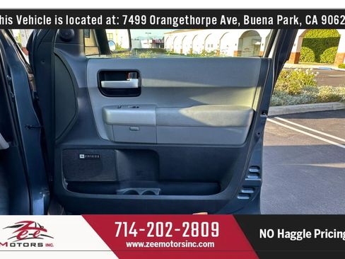 Used 2008 Toyota Sequoia Limited RWD image 58