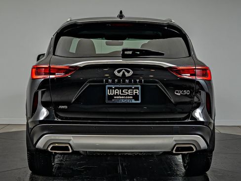 Used 2023 INFINITI QX50 Luxe AWD/4WD image 6