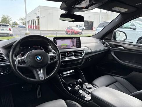 Used 2024 BMW X4 xDrive30i w/ Premium Package AWD/4WD image 12