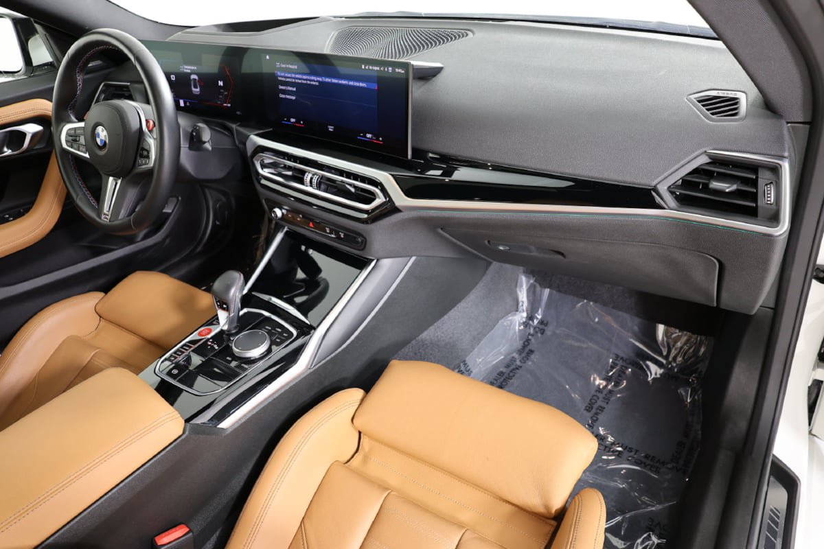 Used 2024 BMW M2 w/ Lighting Package RWD image 39