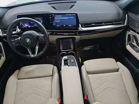 Used 2023 BMW X1 xDrive28i w/ Convenience Package image 11