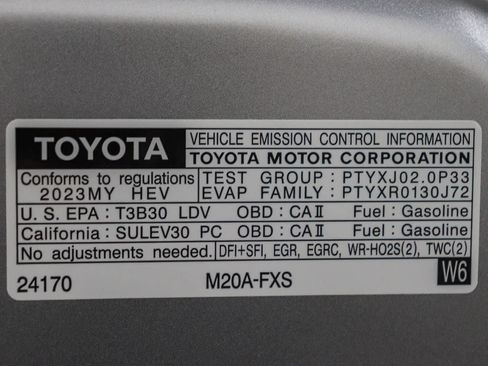 Certified 2023 Toyota Prius XLE FWD image 29