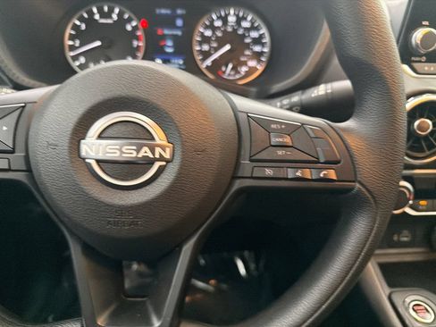 Used 2025 Nissan Sentra S FWD image 23