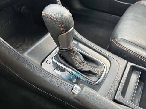 Used 2016 Subaru Crosstrek 2.0i Limited image 17