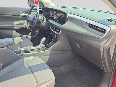 Used 2024 Buick Encore GX Preferred FWD image 16