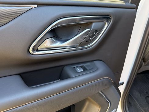 Used 2023 GMC Yukon AT4 image 31