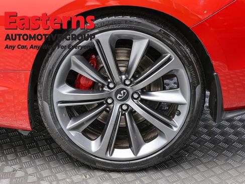 Used 2019 INFINITI Q60 Red Sport 400 w/ Cargo Package AWD/4WD image 8