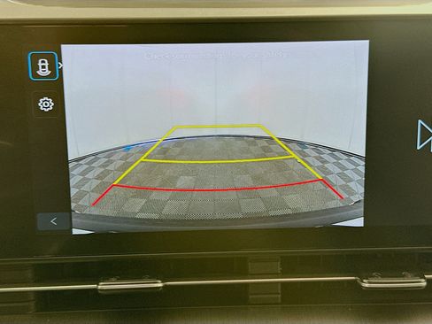 Used 2024 Hyundai Kona SEL FWD image 23