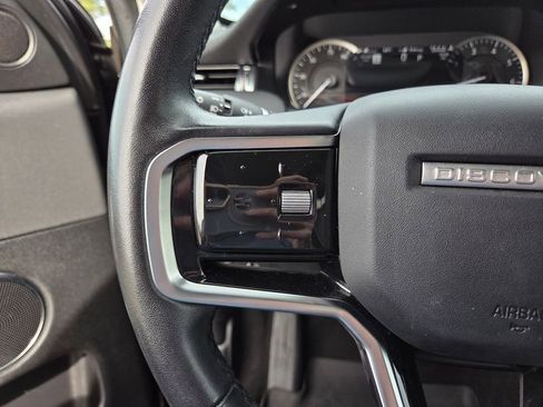 Used 2023 Land Rover Discovery Sport S image 23