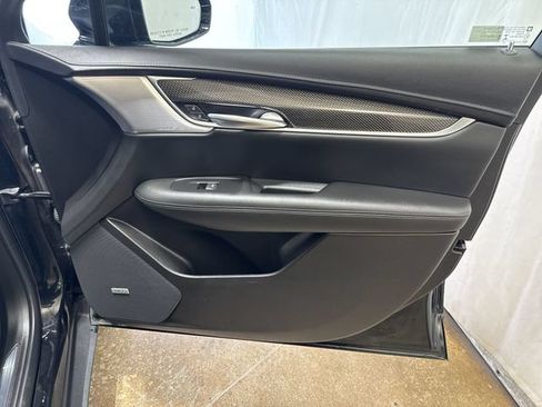 Certified 2023 Cadillac XT5 Sportv AWD/4WD image 29