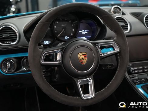 Used 2020 Porsche 718 Boxster Spyder image 22
