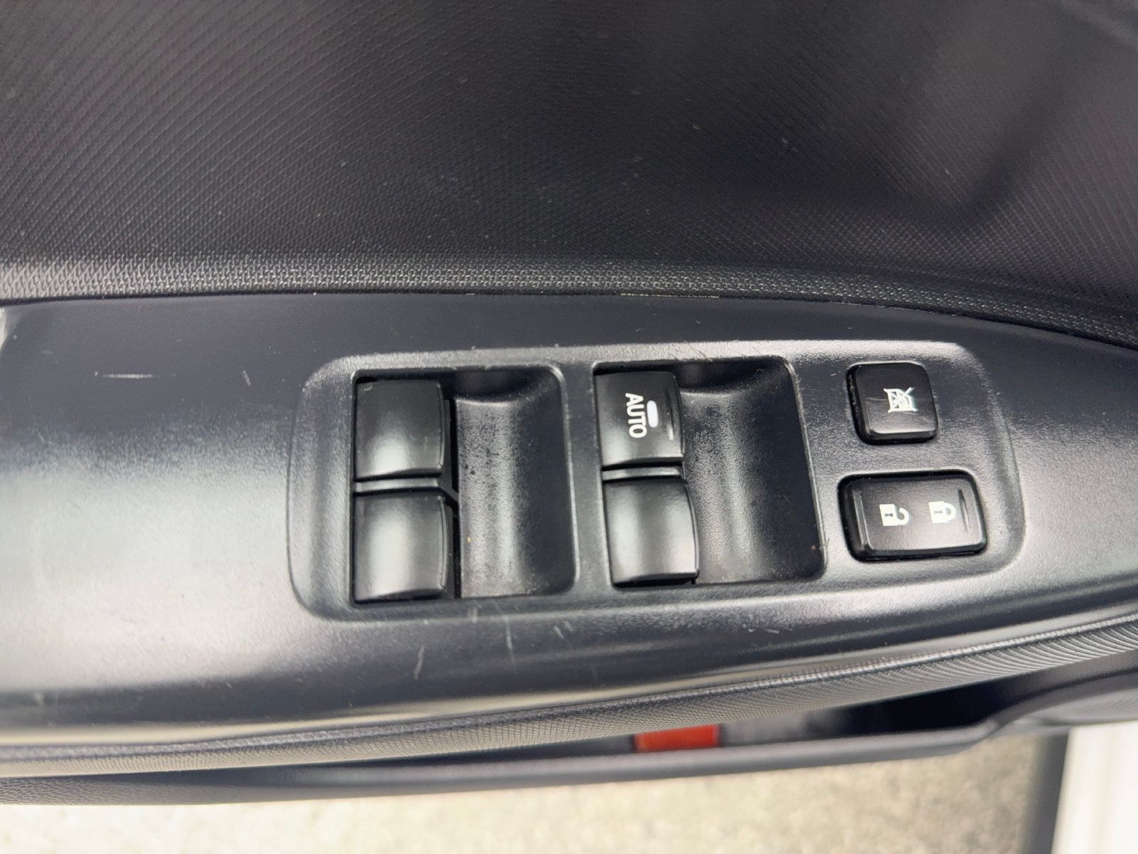 Used 2024 Mitsubishi Mirage G4 LE FWD image 31
