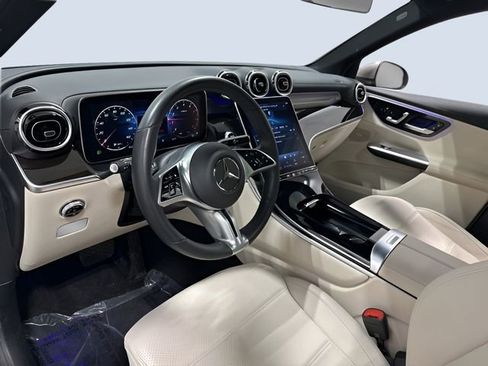 Used 2023 Mercedes-Benz GLC 300 4MATIC image 14