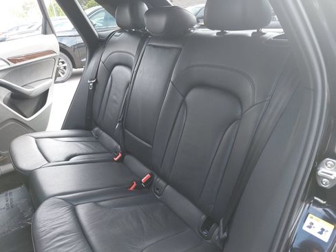 Used 2018 Audi Q3 2.0T Premium Plus w/ Premium Plus Package AWD/4WD image 14