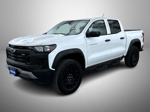 Used 2023 Chevrolet Colorado Trail Boss w/ Advanced Trailering Package image 1