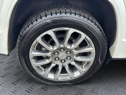 Used 2023 GMC Acadia Denali w/ Denali Ultimate Package image 31