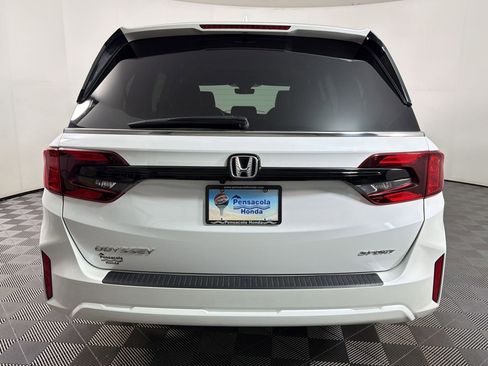 Used 2025 Honda Odyssey Sport-L image 8