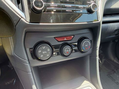 Used 2018 Subaru Crosstrek 2.0i Premium AWD/4WD image 20