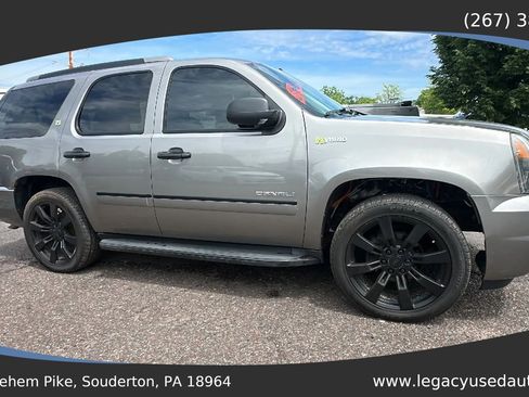 Used 2012 GMC Yukon Denali AWD/4WD image 16