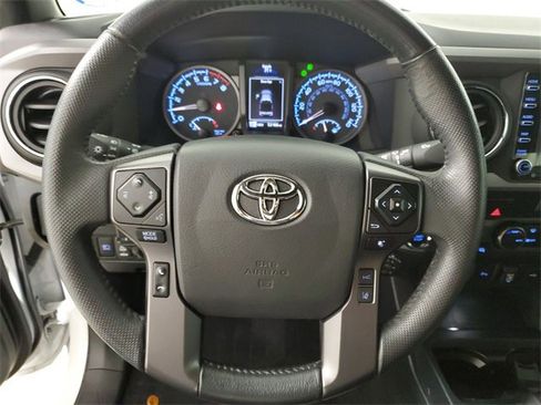 Used 2023 Toyota Tacoma TRD Sport image 22