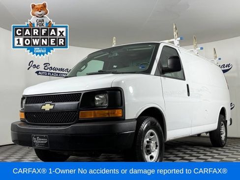 Used 2016 Chevrolet Express 2500 RWD image 3