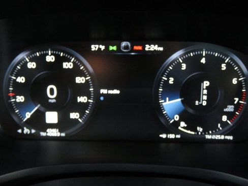 Used 2022 Volvo V60 T5 Cross Country w/ Climate Package image 20