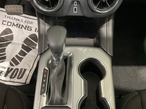 Used 2025 Chevrolet Blazer LT image 19