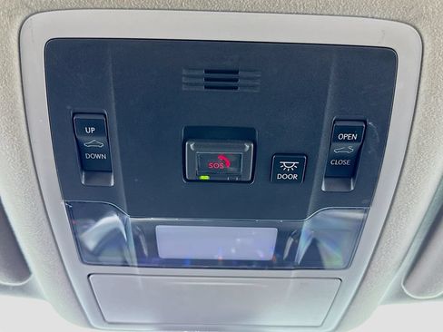Used 2022 Lexus RX 450h AWD w/ Premium Package image 19