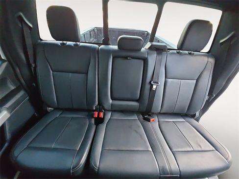 Certified 2022 Ford F350 Lariat w/ Lariat Ultimate Package image 13