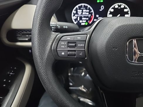 Certified 2025 Honda HR-V LX image 19