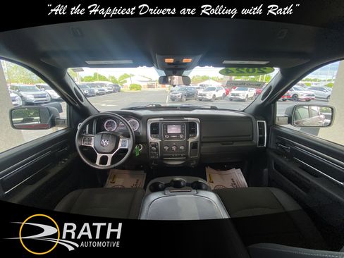 Used 2024 RAM 1500 Classic Warlock AWD/4WD image 17