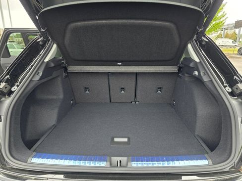 New 2026 Audi Q3 quattro 2.0T AWD/4WD image 10
