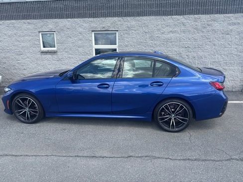 Used 2023 BMW 330i xDrive Sedan w/ M Sport Package image 12
