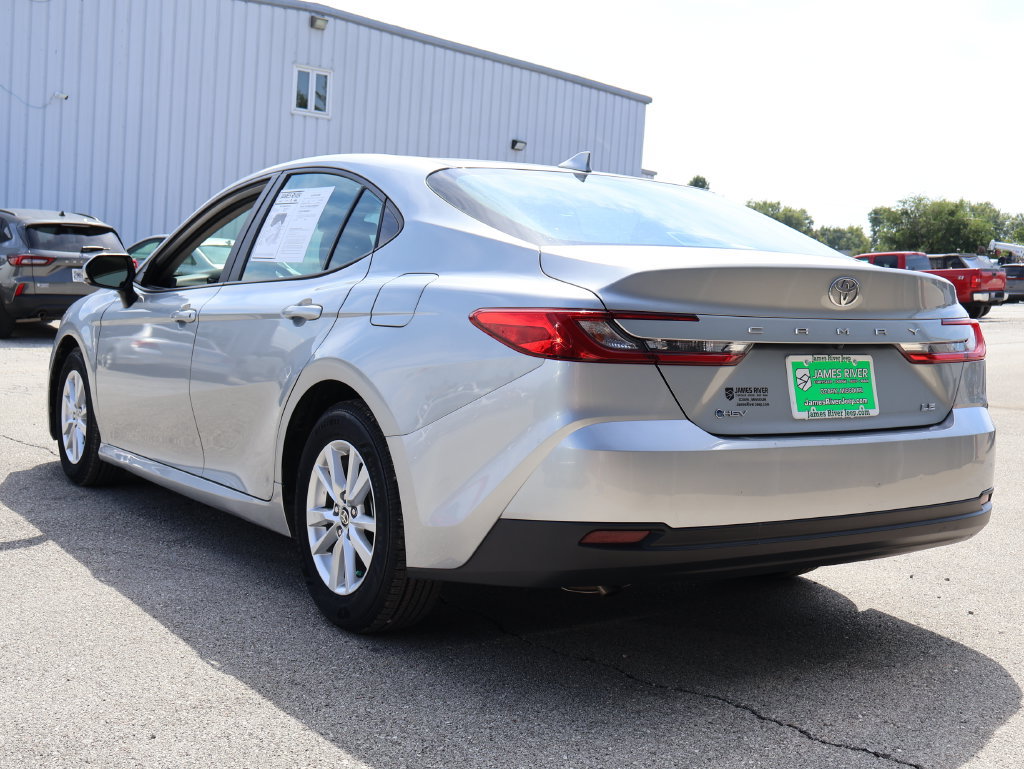 Used 2025 Toyota Camry LE FWD image 3