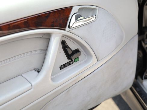 Used 2001 Mercedes-Benz SL 500 image 14