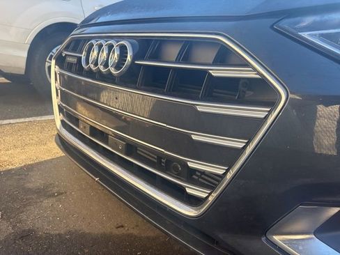 Used 2024 Audi A4 2.0T Premium w/ Convenience Package image 12