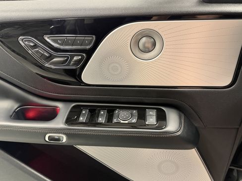 Used 2025 Lincoln Aviator Reserve w/ Equipment Group 201A image 20