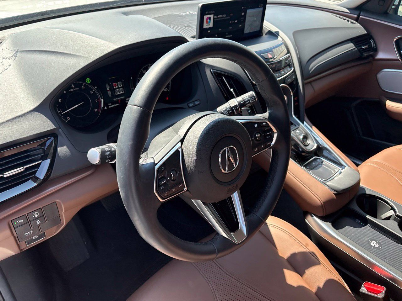Used 2025 Acura RDX w/ Technology Package AWD/4WD image 4