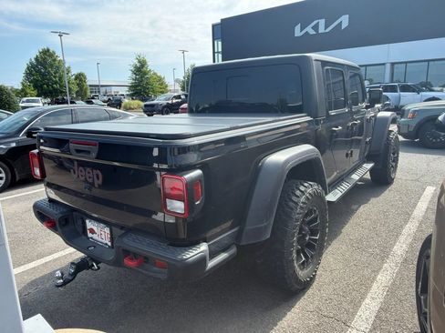 Used 2022 Jeep Gladiator Rubicon AWD/4WD image 5