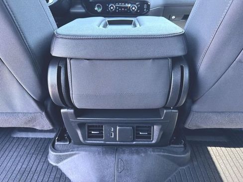 Used 2024 Chevrolet Silverado 1500 LT AWD/4WD image 21