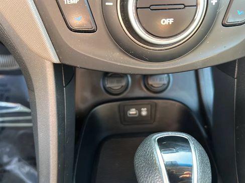 Used 2017 Hyundai Santa Fe Sport AWD/4WD image 37