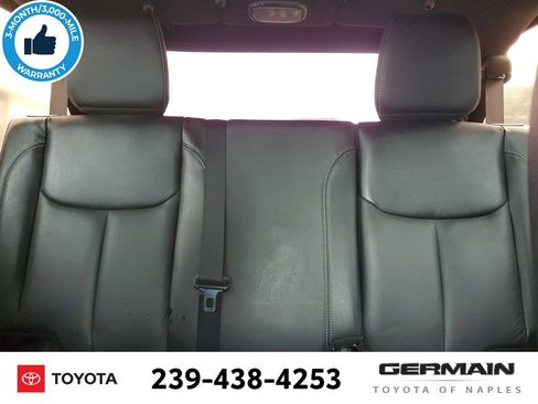 Used 2017 Jeep Wrangler Unlimited Sahara w/ Max Tow Package AWD/4WD image 30