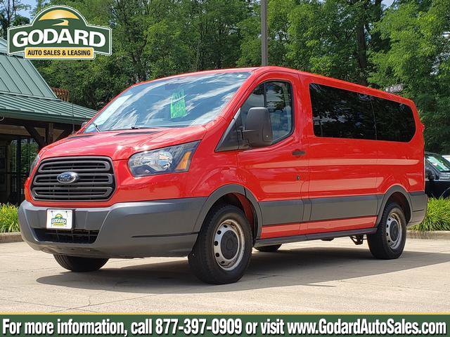 Used 2016 Ford Transit 150 XL RWD image 1